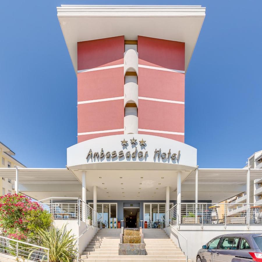 Apartaments Suites Ambassador كاوْرلي المظهر الخارجي الصورة